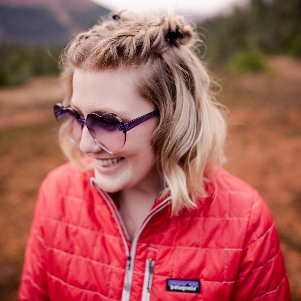 Meet your Posher, Reagan ☀️🌱